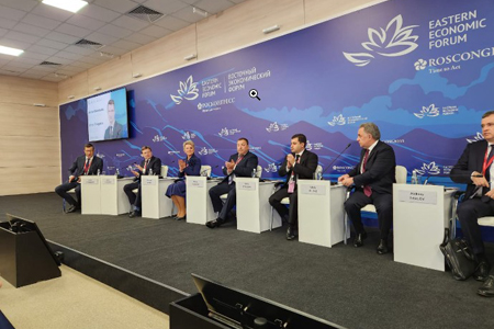 Президент НОСТРОЙ Антон Глушков рассказал на полях ВЭФ-2024, почему КРТ становится драйвером развития жилищного строительства Президент НОСТРОЙ Антон Глушков рассказал на полях ВЭФ-2024, почему КРТ становится драйвером развития жилищного строительства