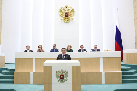 Министр строительства и ЖКХ РФ выступил с докладом на «правительственном часе» в Совете Федерации Министр строительства и ЖКХ РФ выступил с докладом на «правительственном часе» в Совете Федерации